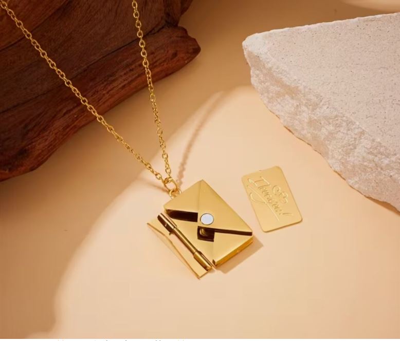 Customized Envelope Necklace